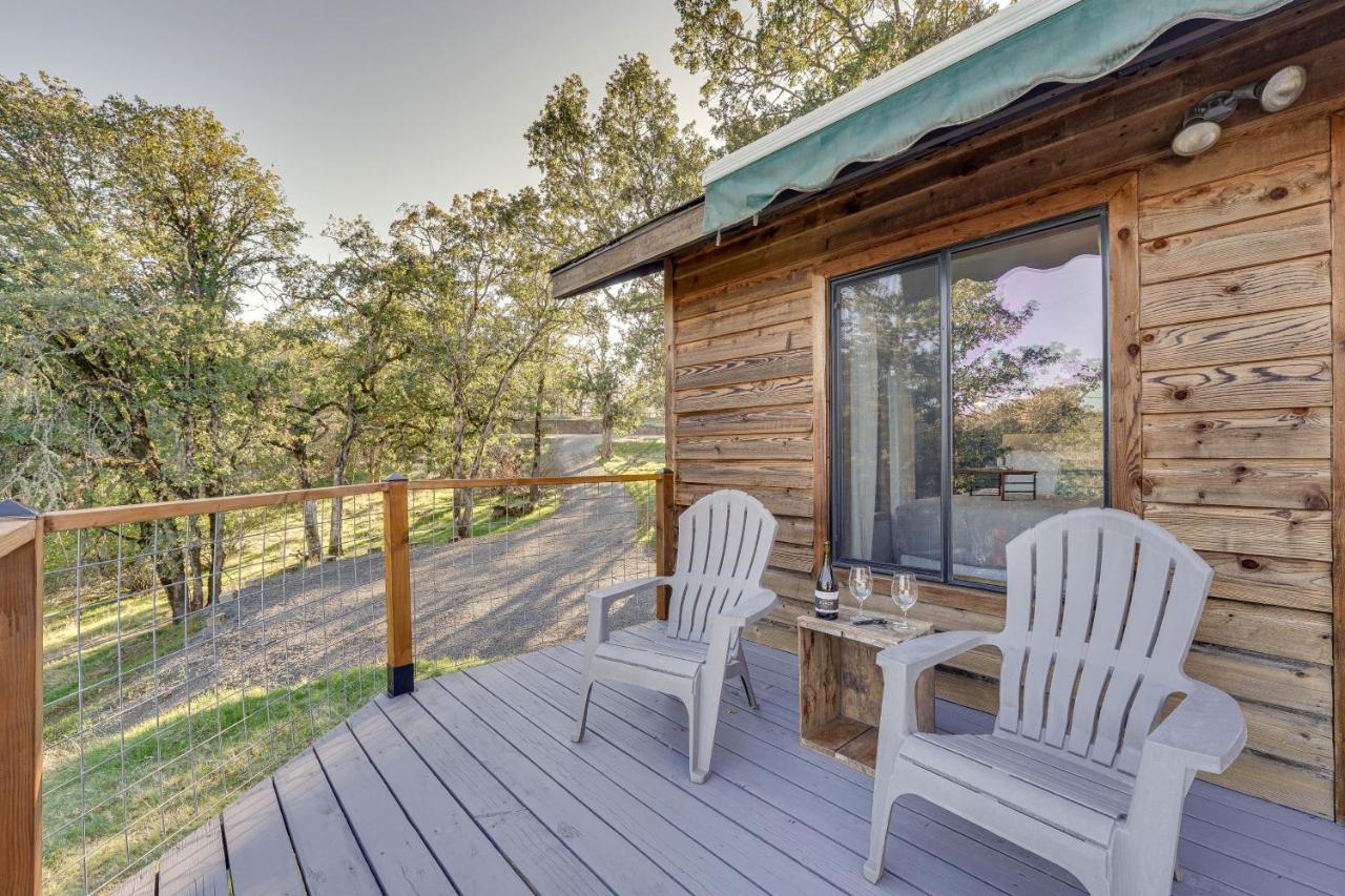 Cozy Central Point Bungalow On Working Winery! Exterior foto